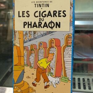 Les Cigares du Pharaon Comic Book - Blue Cover
